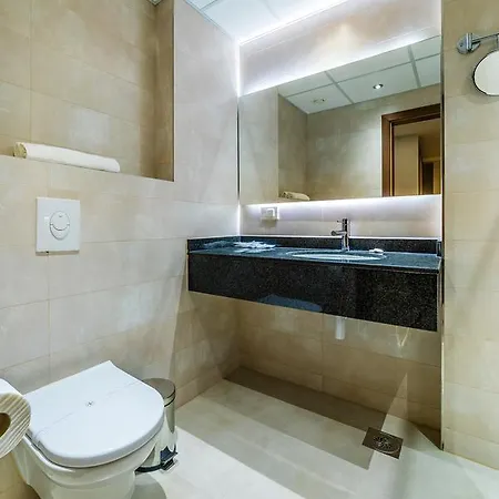 Hotel Unique - And Ohrid